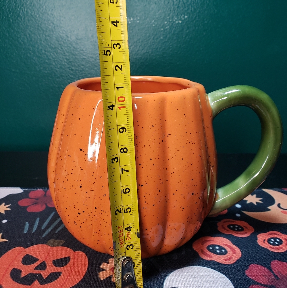 Pumpkin mug - Picture 3 of 4